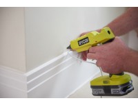 ONE + / Термоклеевой пистолет RYOBI R18GLU-0 (без батареи)