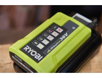 Зарядное устройство RYOBI RY36C17A
